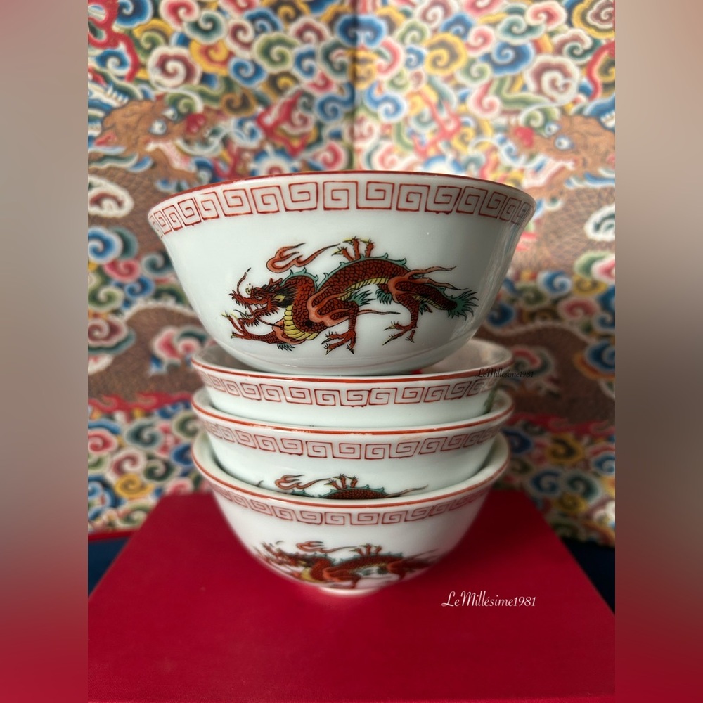 Vintage Set of 4 Nakazato Porcelain Bowls
